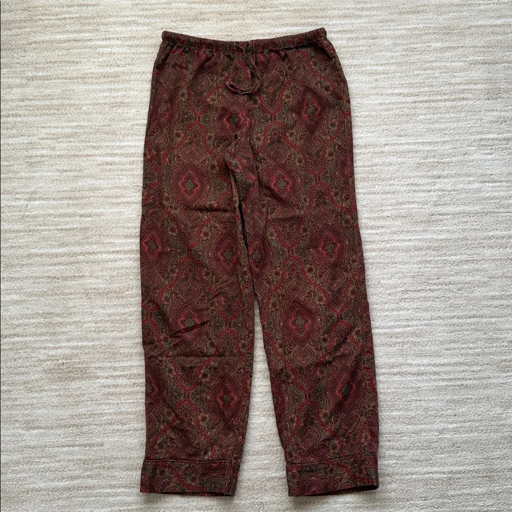 EUC Lauren Ralph Lauren Women's 2-Pc. Paisley-Print Pajamas Set Size Small